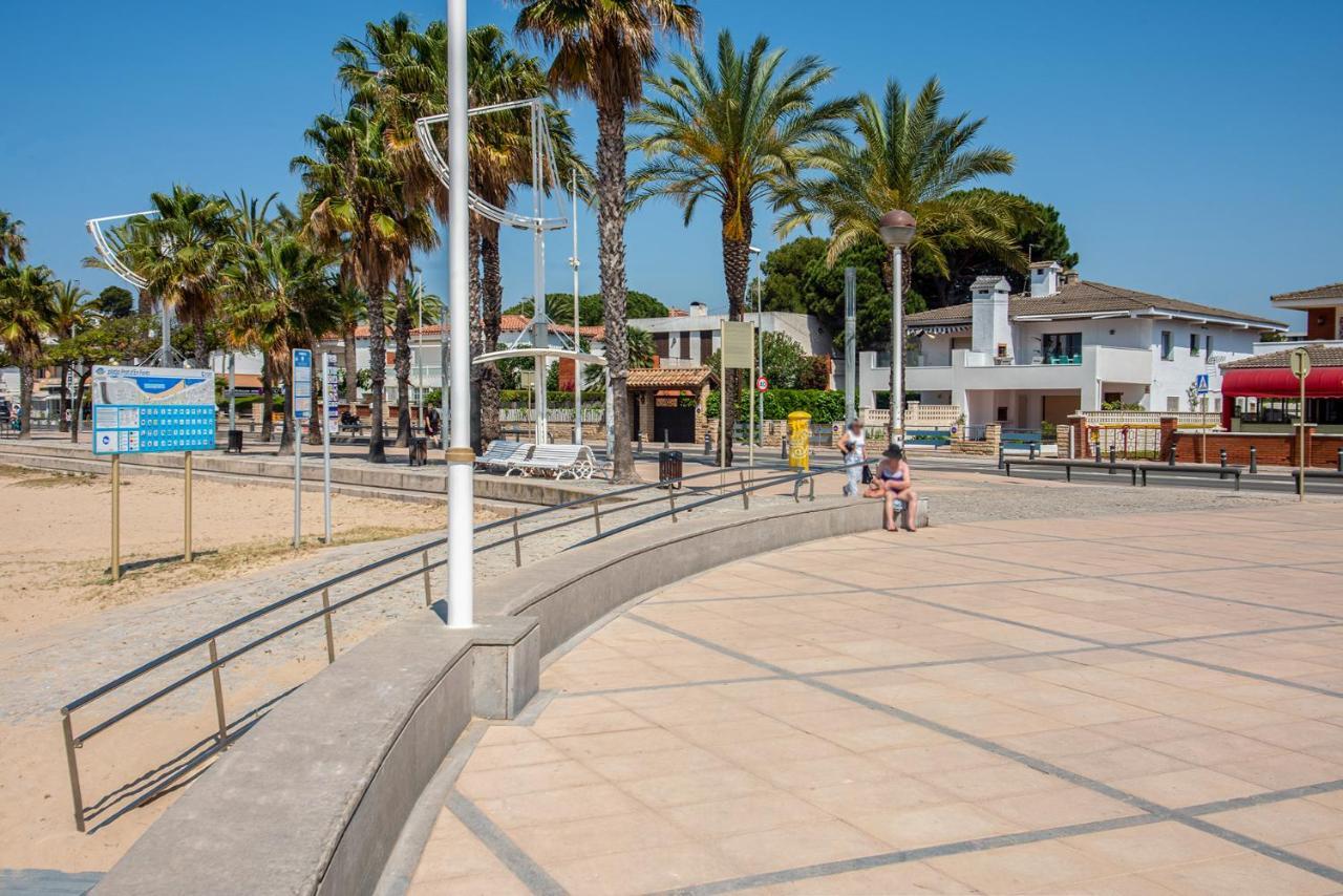 Beach House Cambrils Apartamento En Primera Linea De Playa Εξωτερικό φωτογραφία